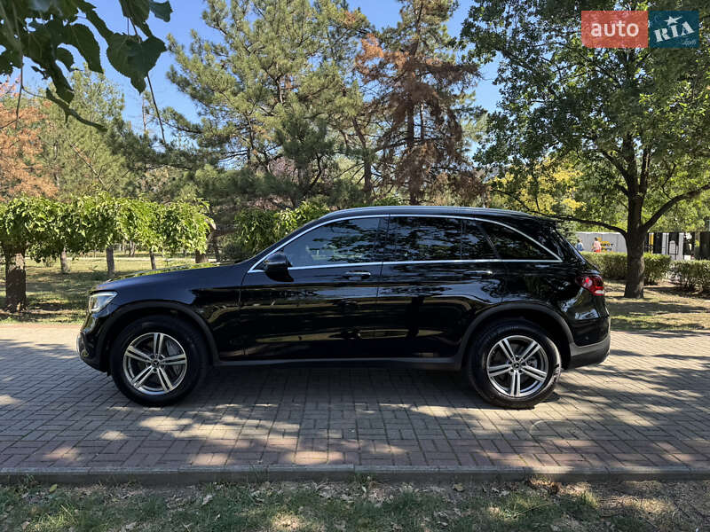 Позашляховик / Кросовер Mercedes-Benz GLC-Class 2021 в Києві