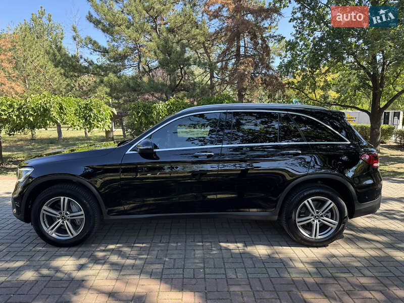 Позашляховик / Кросовер Mercedes-Benz GLC-Class 2021 в Києві