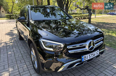 Mercedes-Benz GLC-Class 2021