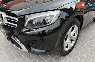 Внедорожник / Кроссовер Mercedes-Benz GLC-Class 2017 в 