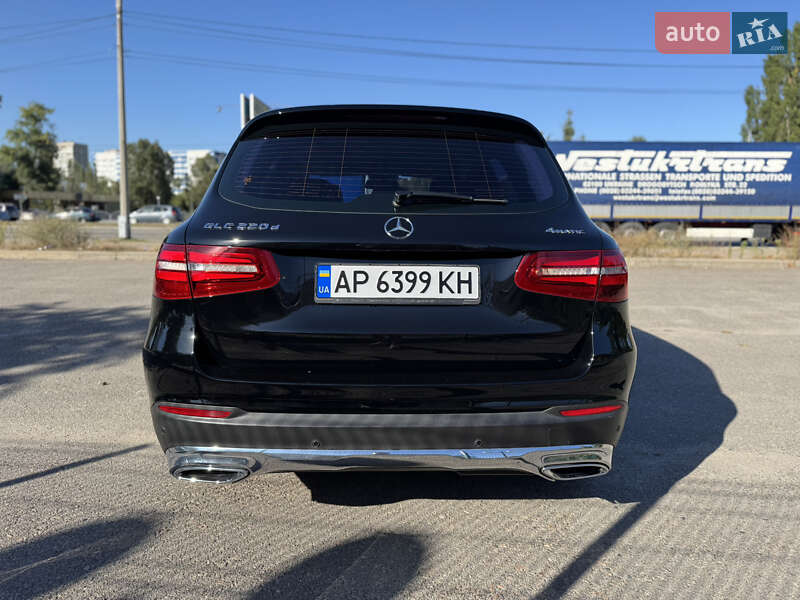 Позашляховик / Кросовер Mercedes-Benz GLC-Class 2017 в Запоріжжі