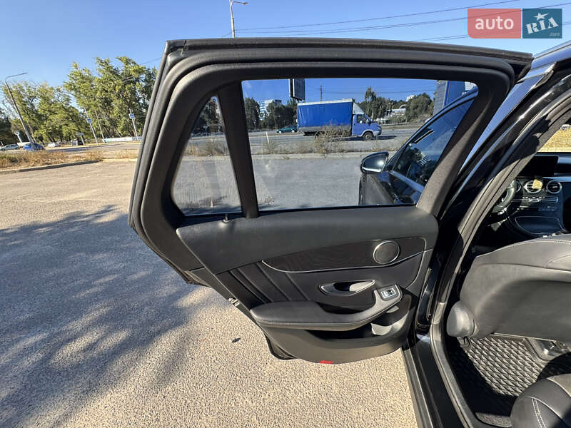 Внедорожник / Кроссовер Mercedes-Benz GLC-Class 2017 в Запорожье фото 32 Внедорожник / Кроссовер Mercedes-Benz GLC-Class 2017 в Запорожье