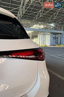 Внедорожник / Кроссовер Mercedes-Benz GLC-Class 2023 в 