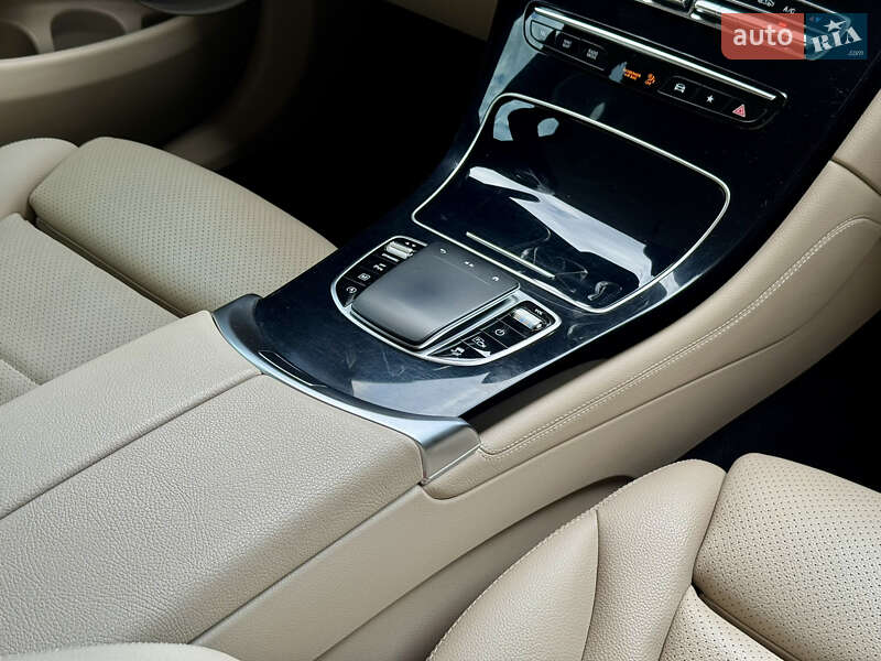 Внедорожник / Кроссовер Mercedes-Benz GLC-Class 2020 в Ужгороде фото 24 Внедорожник / Кроссовер Mercedes-Benz GLC-Class 2020 в Ужгороде