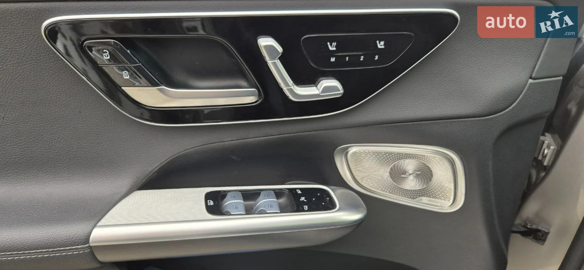 2023 Mercedes-Benz GLC - мініатюра 8