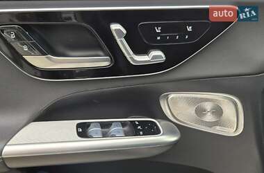 Внедорожник / Кроссовер Mercedes-Benz GLC-Class 2023 в 