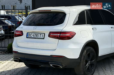 Внедорожник / Кроссовер Mercedes-Benz GLC-Class 2017 в 
