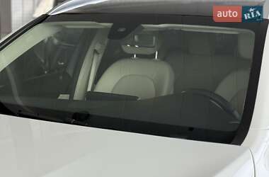 Внедорожник / Кроссовер Mercedes-Benz GLC-Class 2020 в 