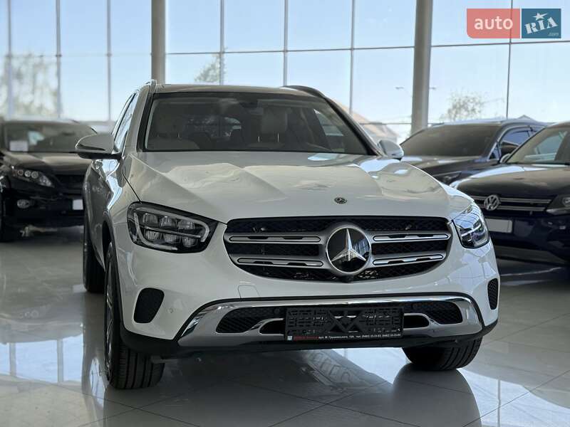 Mercedes-Benz GLC-Class 2020