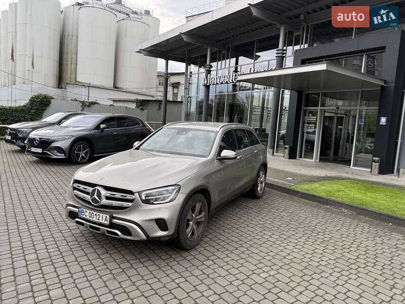 Mercedes-Benz GLC-Class 2020