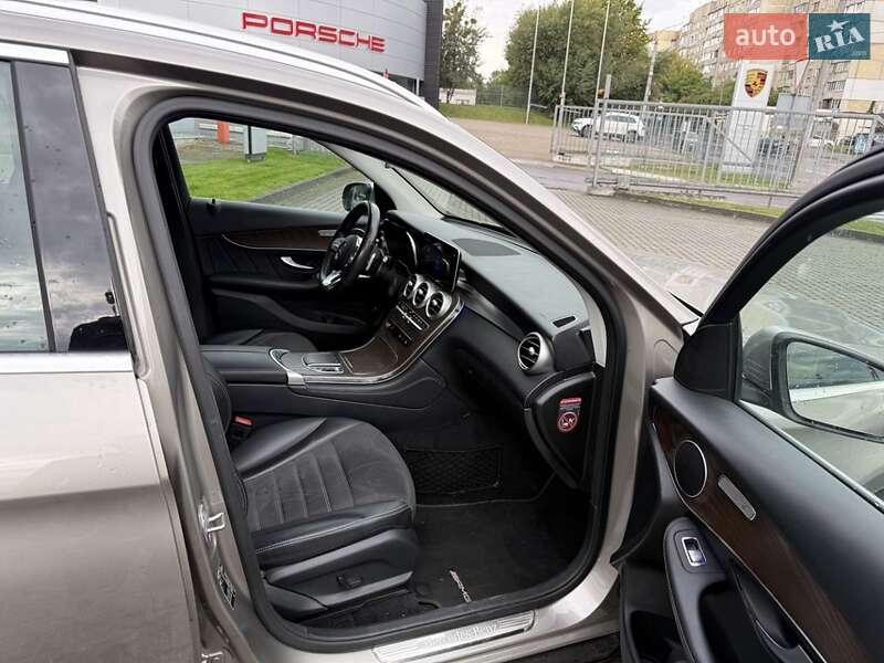 Внедорожник / Кроссовер Mercedes-Benz GLC-Class 2020 в Львове