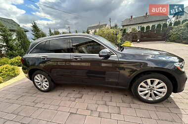 Позашляховик / Кросовер Mercedes-Benz GLC-Class 2019 в 