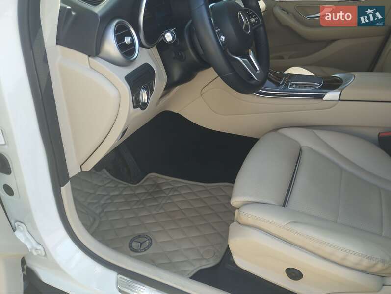 Внедорожник / Кроссовер Mercedes-Benz GLC-Class 2022 в Днепре