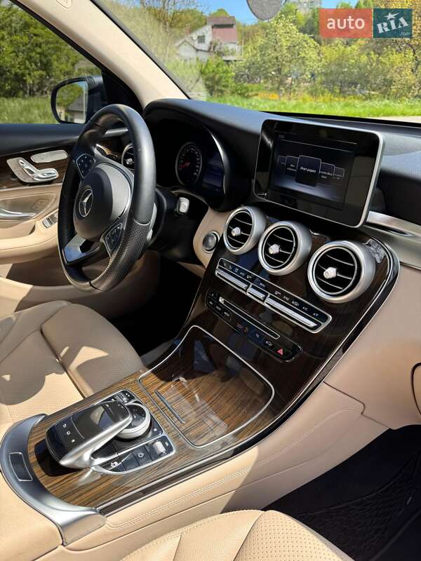 Внедорожник / Кроссовер Mercedes-Benz GLC-Class 2015 в Львове