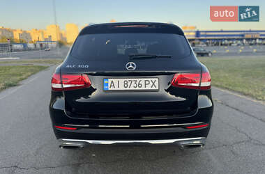 Внедорожник / Кроссовер Mercedes-Benz GLC-Class 2016 в 