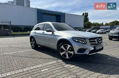Внедорожник / Кроссовер Mercedes-Benz GLC-Class 2016 в 