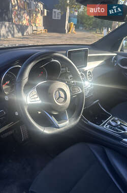 Позашляховик / Кросовер Mercedes-Benz GLC-Class 2019 в 