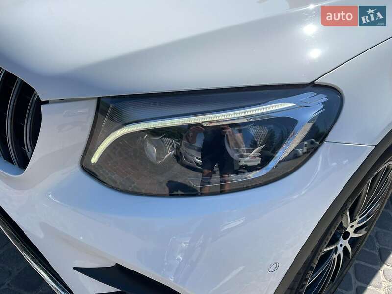 Позашляховик / Кросовер Mercedes-Benz GLC-Class 2017 в Чернівцях