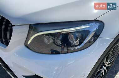 Внедорожник / Кроссовер Mercedes-Benz GLC-Class 2017 в 