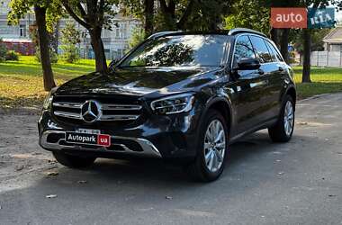 Mercedes-Benz GLC-Class 2021