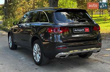 Внедорожник / Кроссовер Mercedes-Benz GLC-Class 2021 в 