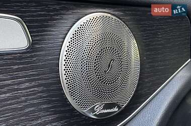 Внедорожник / Кроссовер Mercedes-Benz GLC-Class 2021 в 