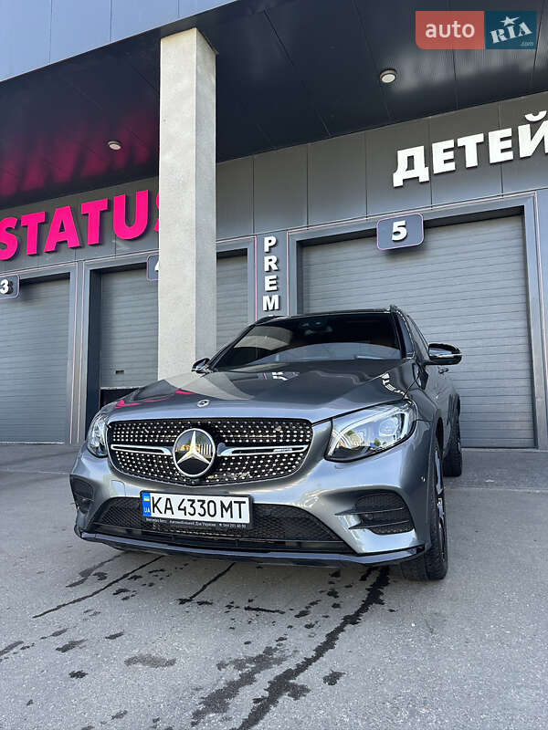 Позашляховик / Кросовер Mercedes-Benz GLC-Class 2017 в 