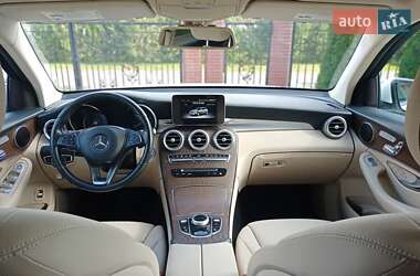 Позашляховик / Кросовер Mercedes-Benz GLC-Class 2018 в 