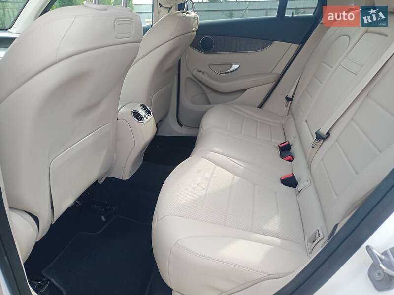 Позашляховик / Кросовер Mercedes-Benz GLC-Class 2018 в Львові
