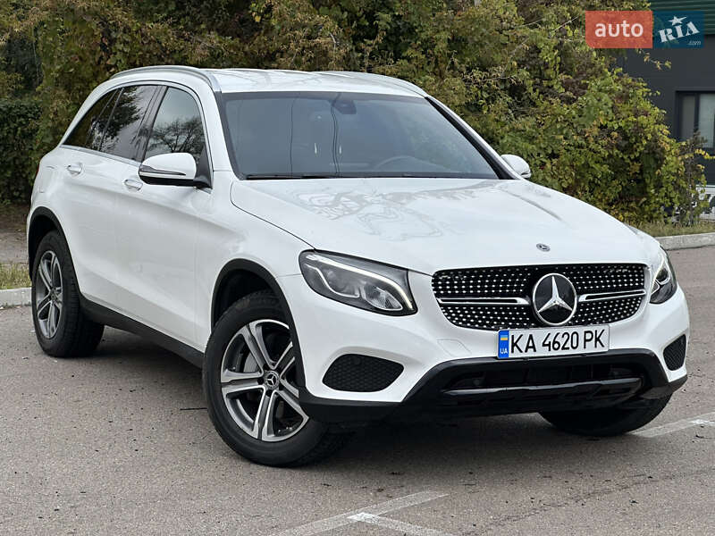 Позашляховик / Кросовер Mercedes-Benz GLC-Class 2019 в 