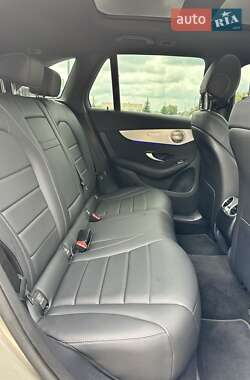 Внедорожник / Кроссовер Mercedes-Benz GLC-Class 2022 в 