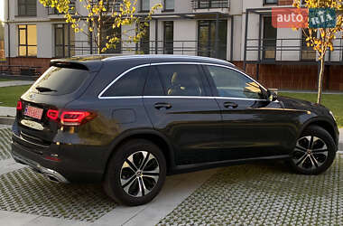 Внедорожник / Кроссовер Mercedes-Benz GLC-Class 2020 в 