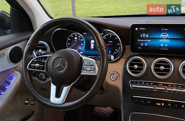 Внедорожник / Кроссовер Mercedes-Benz GLC-Class 2020 в 