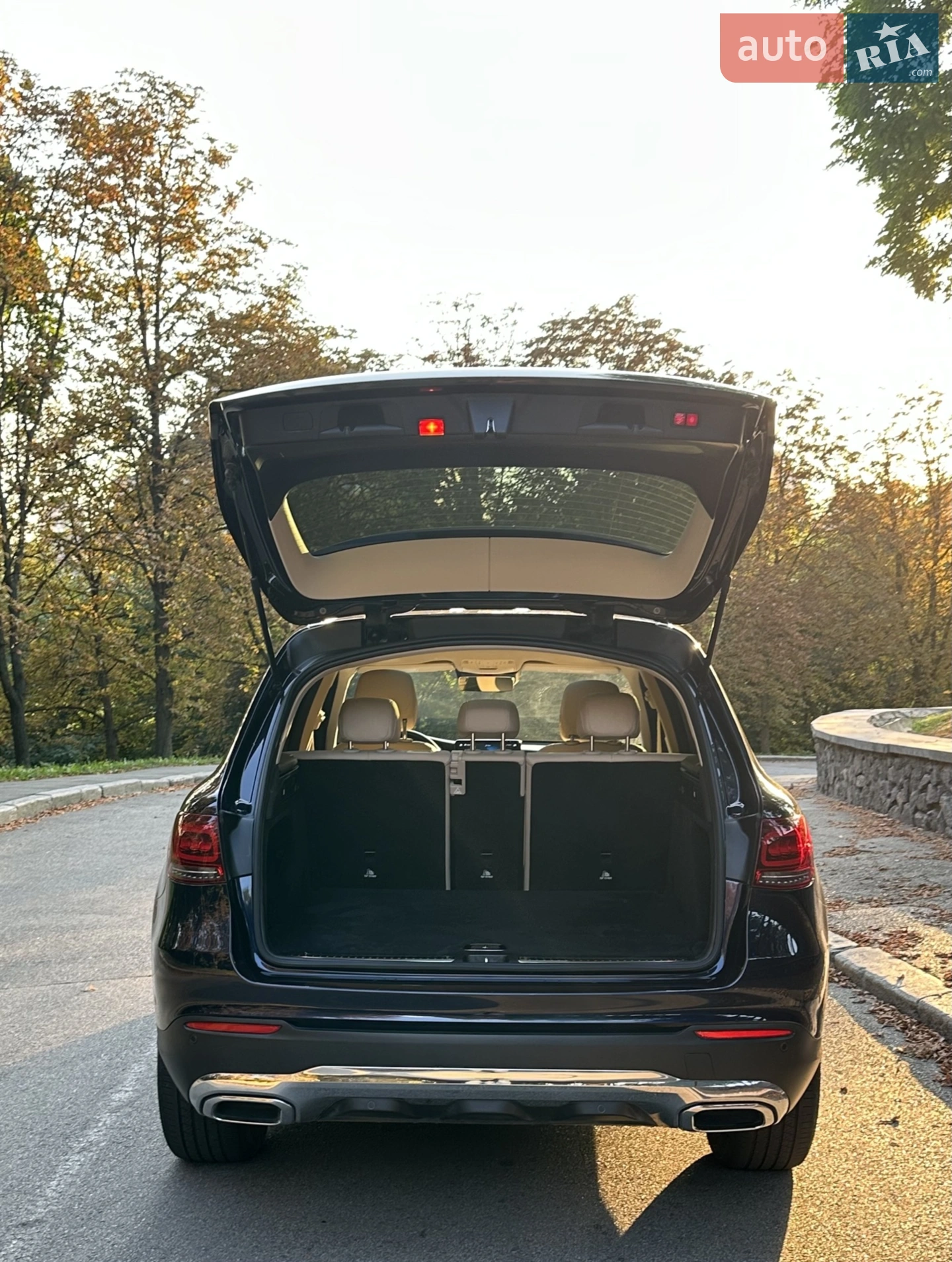 2020 Mercedes-Benz GLC - мініатюра 25