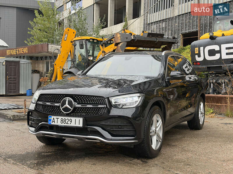 Внедорожник / Кроссовер Mercedes-Benz GLC-Class 2020 в 