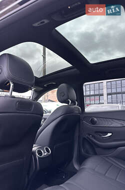 Внедорожник / Кроссовер Mercedes-Benz GLC-Class 2017 в 