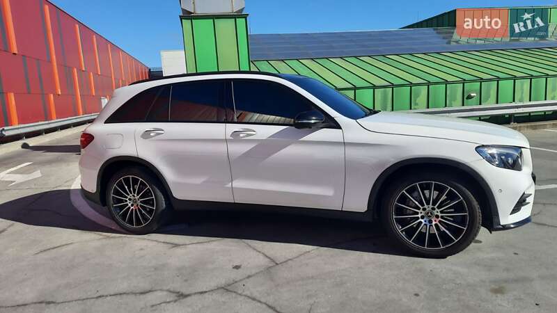 Внедорожник / Кроссовер Mercedes-Benz GLC-Class 2018 в Киеве