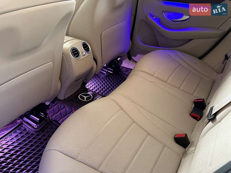Внедорожник / Кроссовер Mercedes-Benz GLC-Class 2022 в Одессе