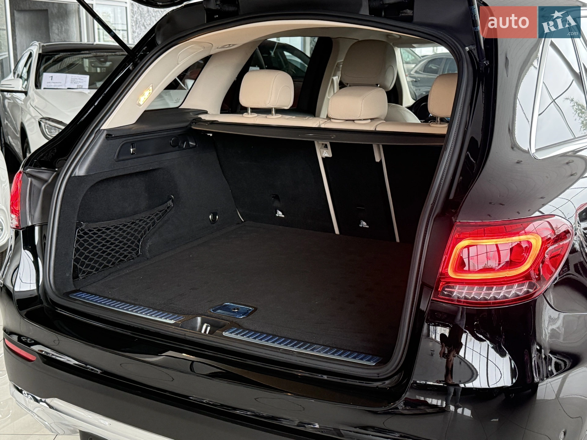 2022 Mercedes-Benz GLC - мініатюра 28