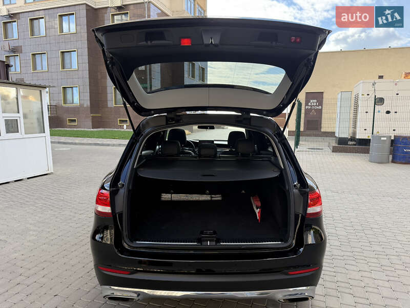 Внедорожник / Кроссовер Mercedes-Benz GLC-Class 2016 в Одессе