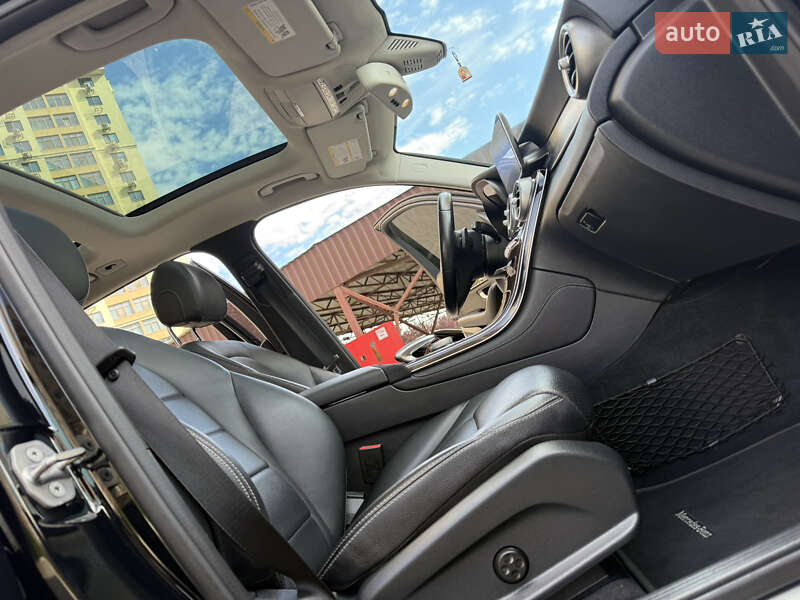 Внедорожник / Кроссовер Mercedes-Benz GLC-Class 2016 в Одессе