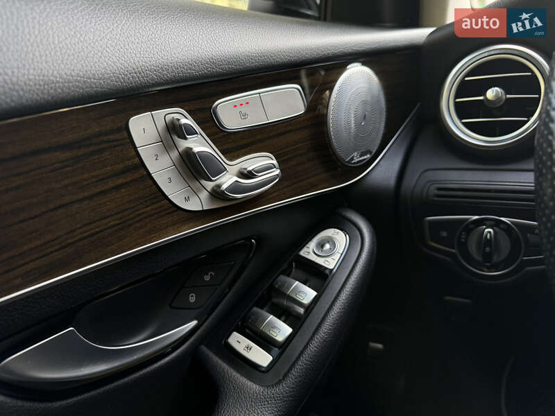 Внедорожник / Кроссовер Mercedes-Benz GLC-Class 2016 в Одессе