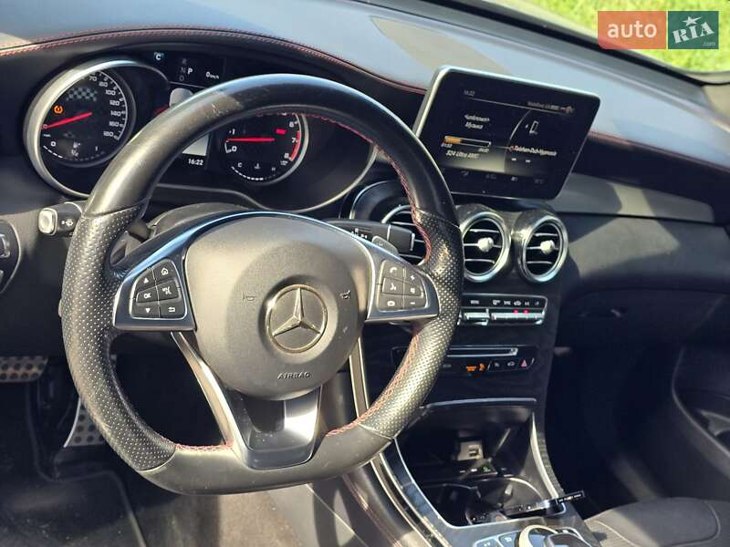 Позашляховик / Кросовер Mercedes-Benz GLC-Class 2017 в Харкові