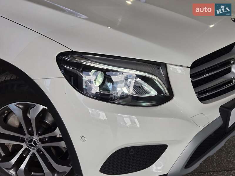 Позашляховик / Кросовер Mercedes-Benz GLC-Class 2018 в Одесі