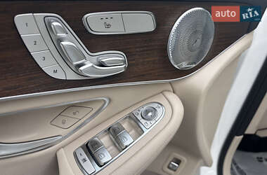 Позашляховик / Кросовер Mercedes-Benz GLC-Class 2020 в 