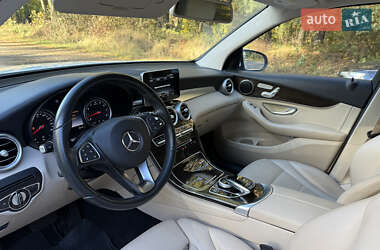Внедорожник / Кроссовер Mercedes-Benz GLC-Class 2016 в 
