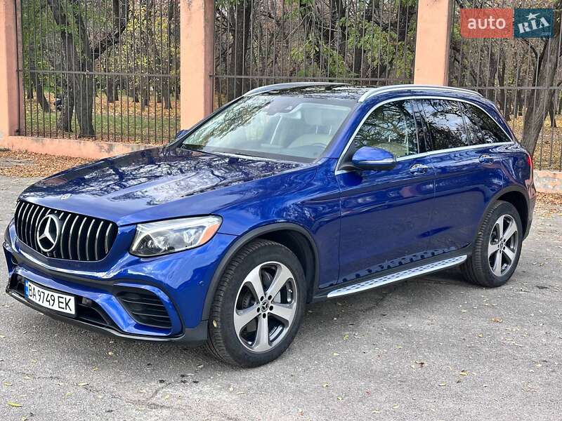 Внедорожник / Кроссовер Mercedes-Benz GLC-Class 2017 в Кропивницком