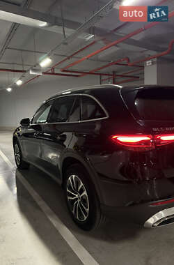 Позашляховик / Кросовер Mercedes-Benz GLC-Class 2023 в  фото 5 Позашляховик / Кросовер Mercedes-Benz GLC-Class 2023 в