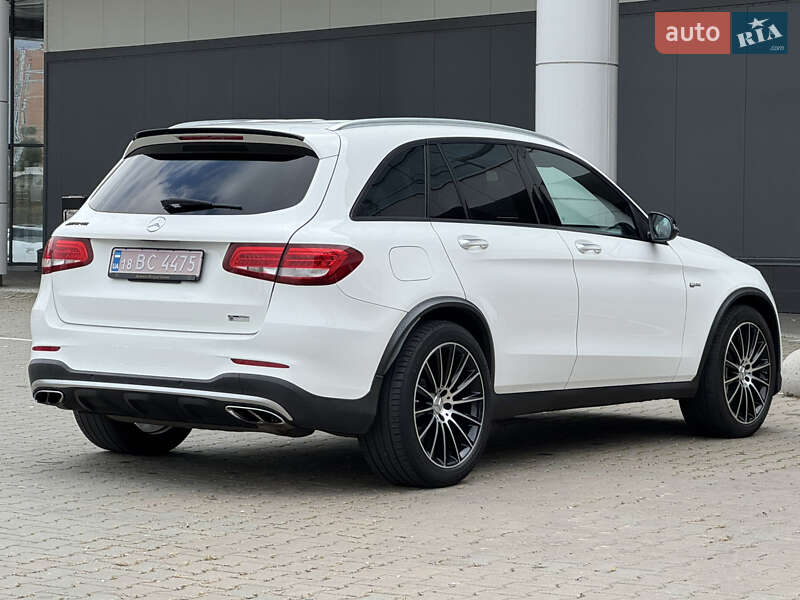 Внедорожник / Кроссовер Mercedes-Benz GLC-Class 2016 в Киеве фото 10 Внедорожник / Кроссовер Mercedes-Benz GLC-Class 2016 в Киеве