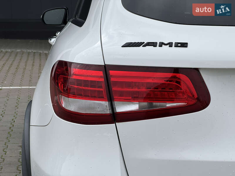 Внедорожник / Кроссовер Mercedes-Benz GLC-Class 2016 в Киеве фото 15 Внедорожник / Кроссовер Mercedes-Benz GLC-Class 2016 в Киеве